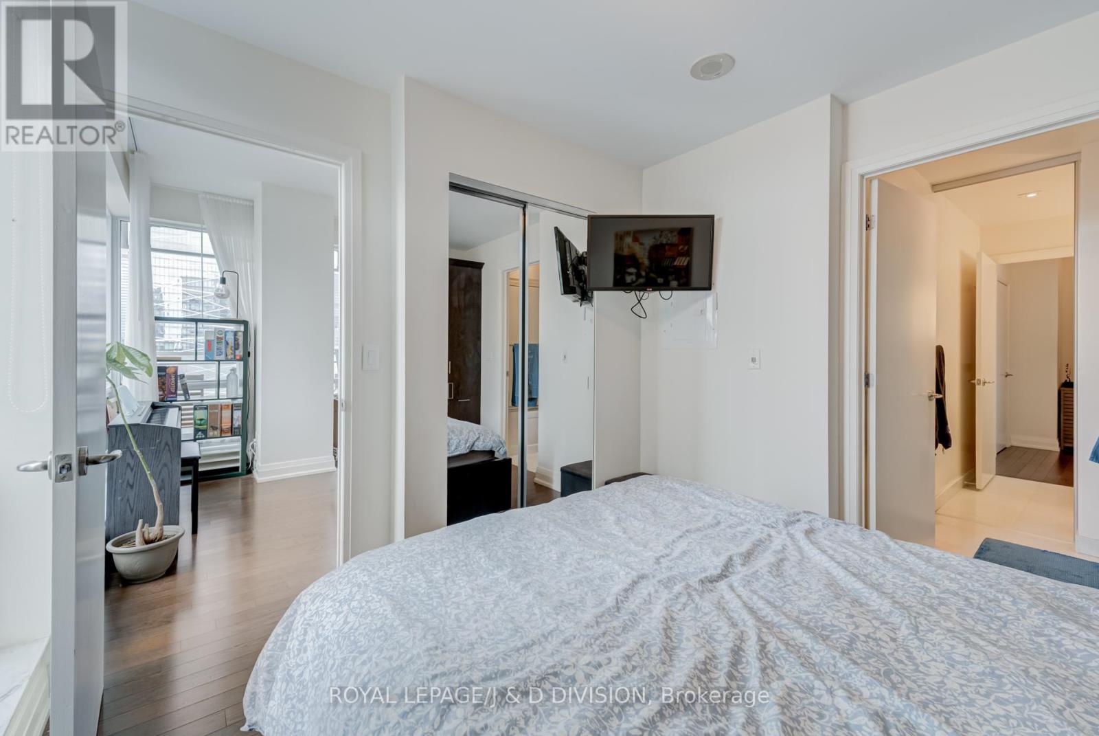 3208 - 80 John Street, Toronto, Ontario  M5V 3X4 - Photo 24 - C12162643