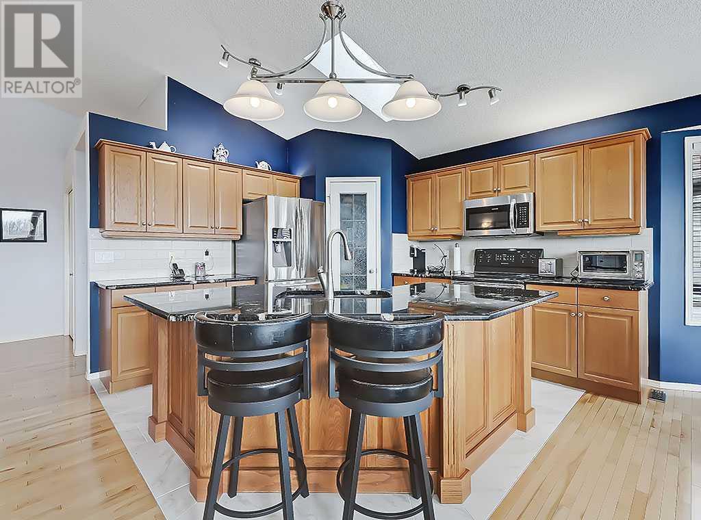 436 Riverside Green Nw, High River, Alberta  T1V 1M5 - Photo 5 - A2197413