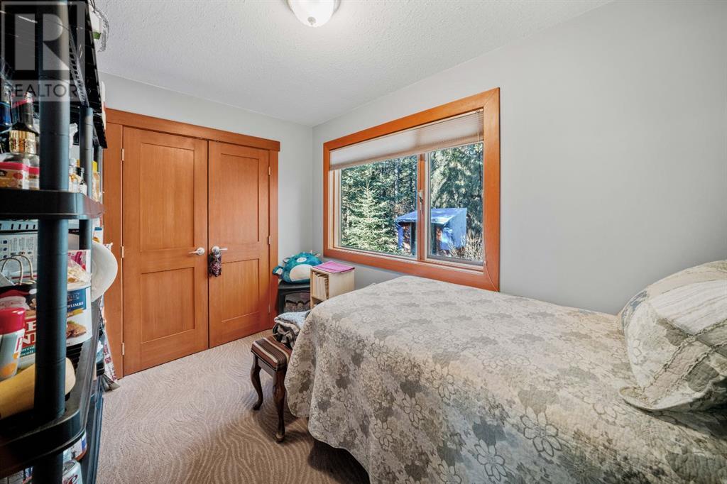 20 Pinewood Crescent, Canmore, Alberta  T1W 1P8 - Photo 12 - A2199487