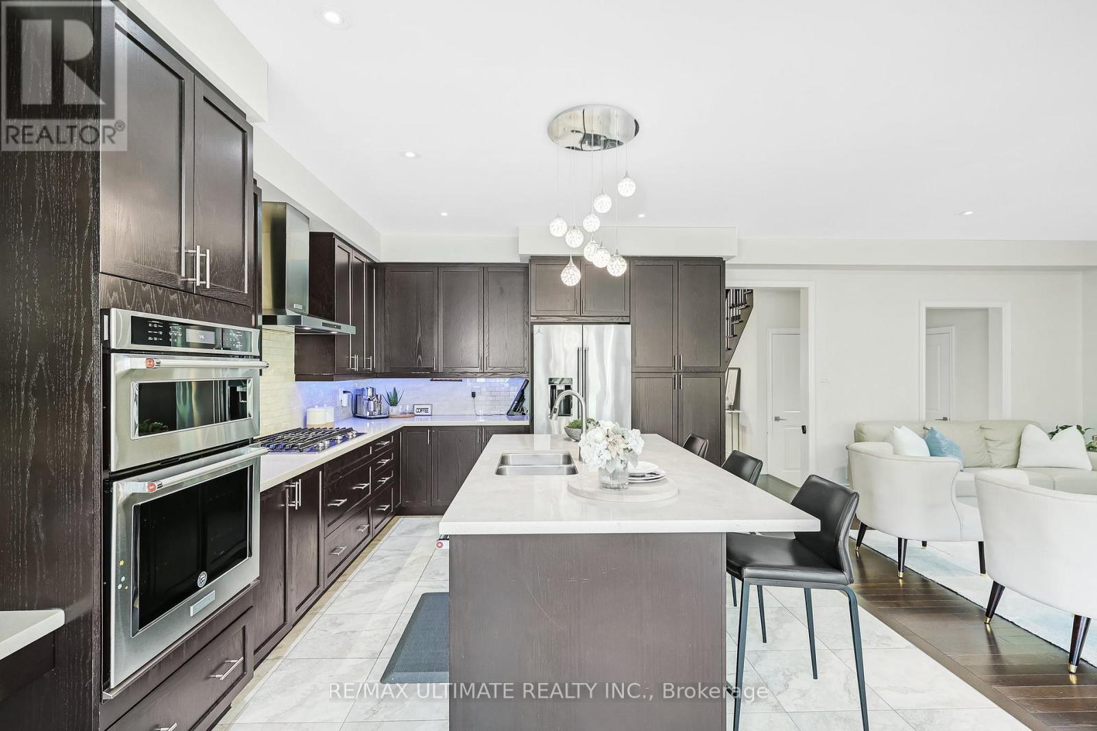 42 Donwoods Crescent, Whitby, Ontario  L1R 0N1 - Photo 7 - E12162560