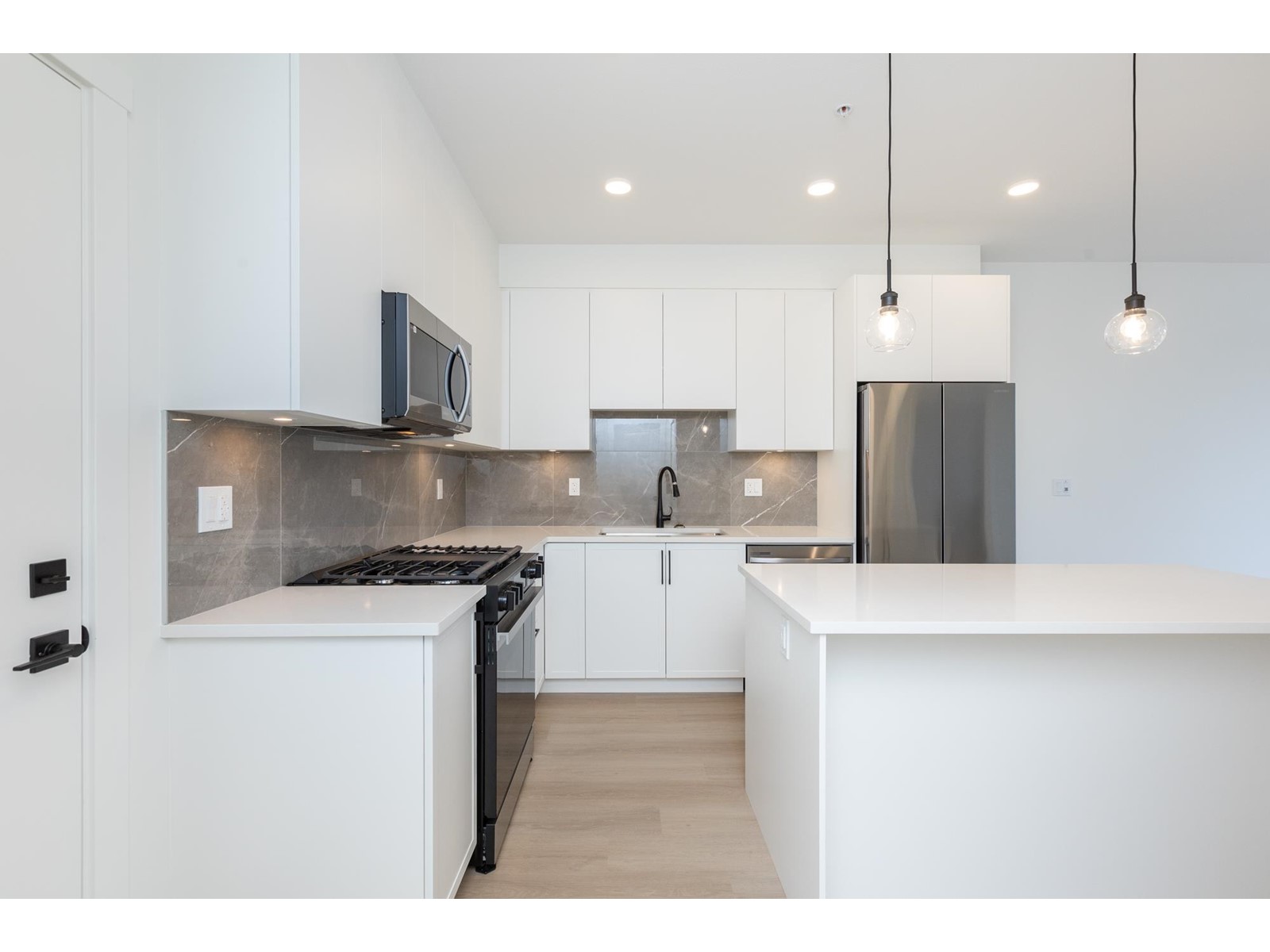 518 3528 146a Street, Surrey, British Columbia  V4P 0H4 - Photo 5 - R2959191