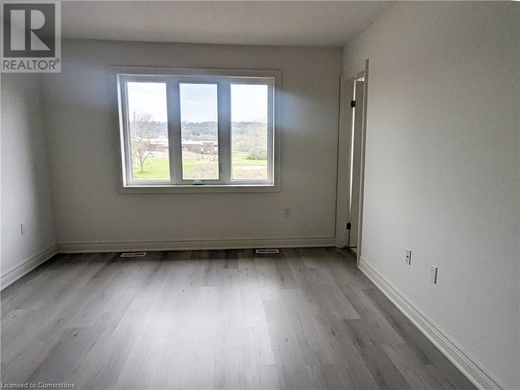 166 Mount Albion Road Unit# 3, Hamilton, Ontario  L8K 5S8 - Photo 12 - 40728290