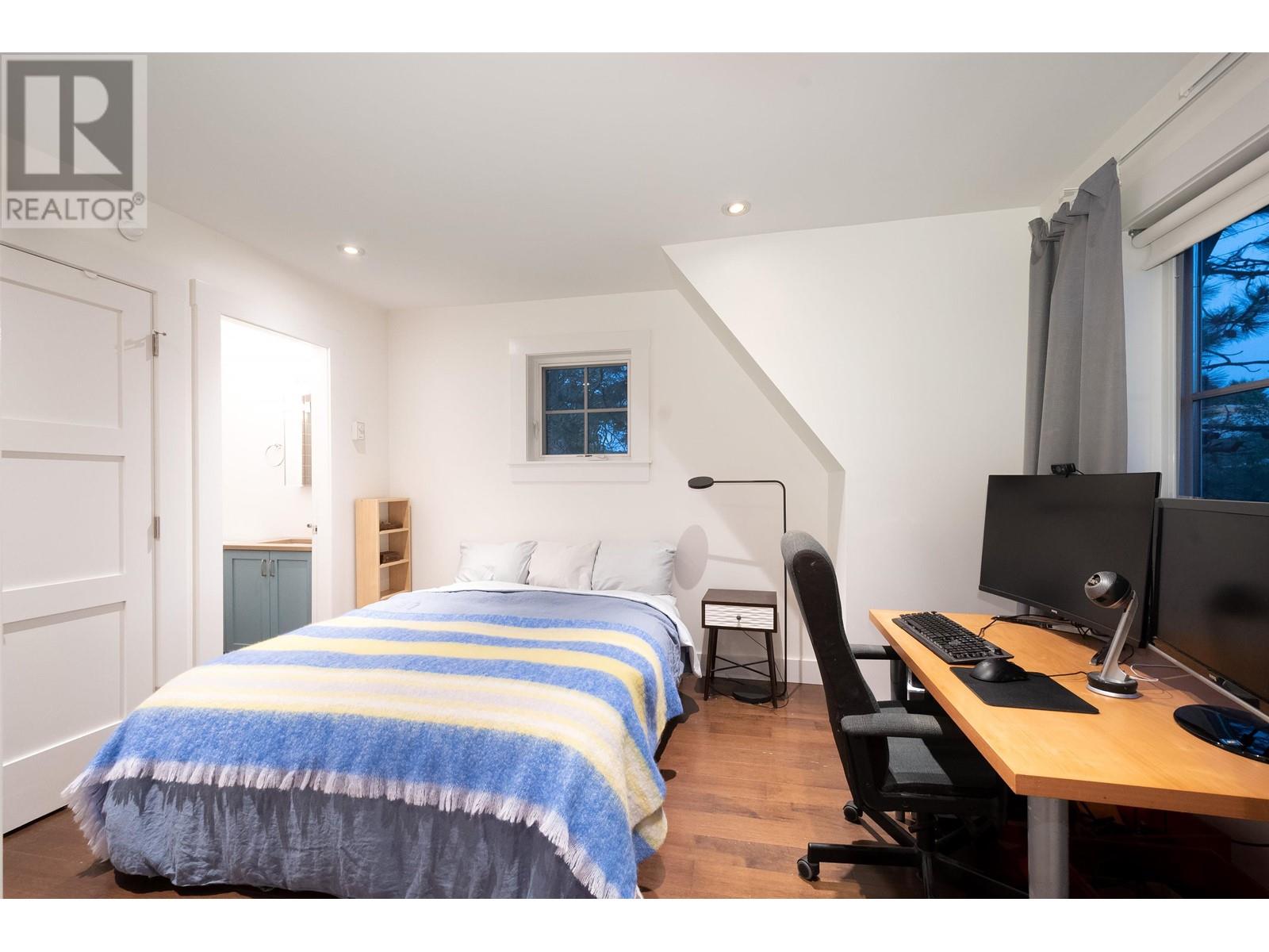 3132 W 7th Avenue, Vancouver, British Columbia  V6K 2A1 - Photo 11 - R3005231