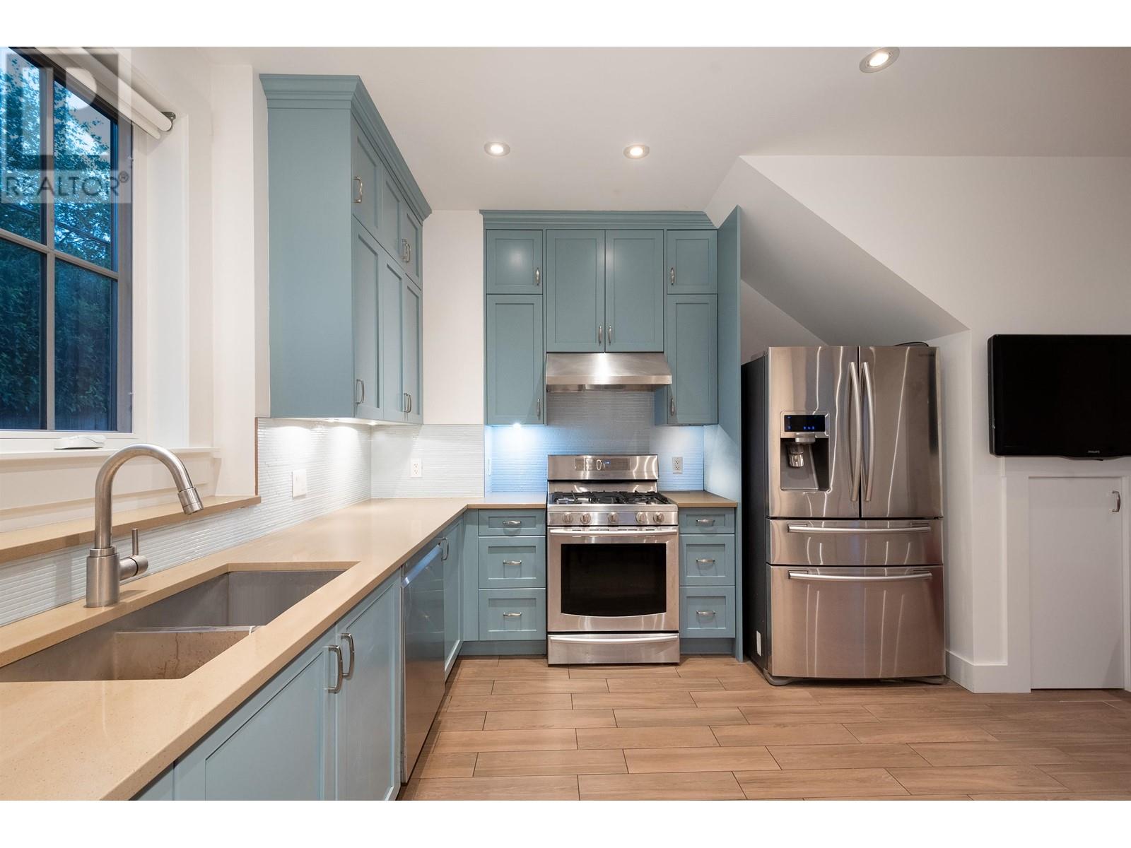 3132 W 7th Avenue, Vancouver, British Columbia  V6K 2A1 - Photo 7 - R3005231