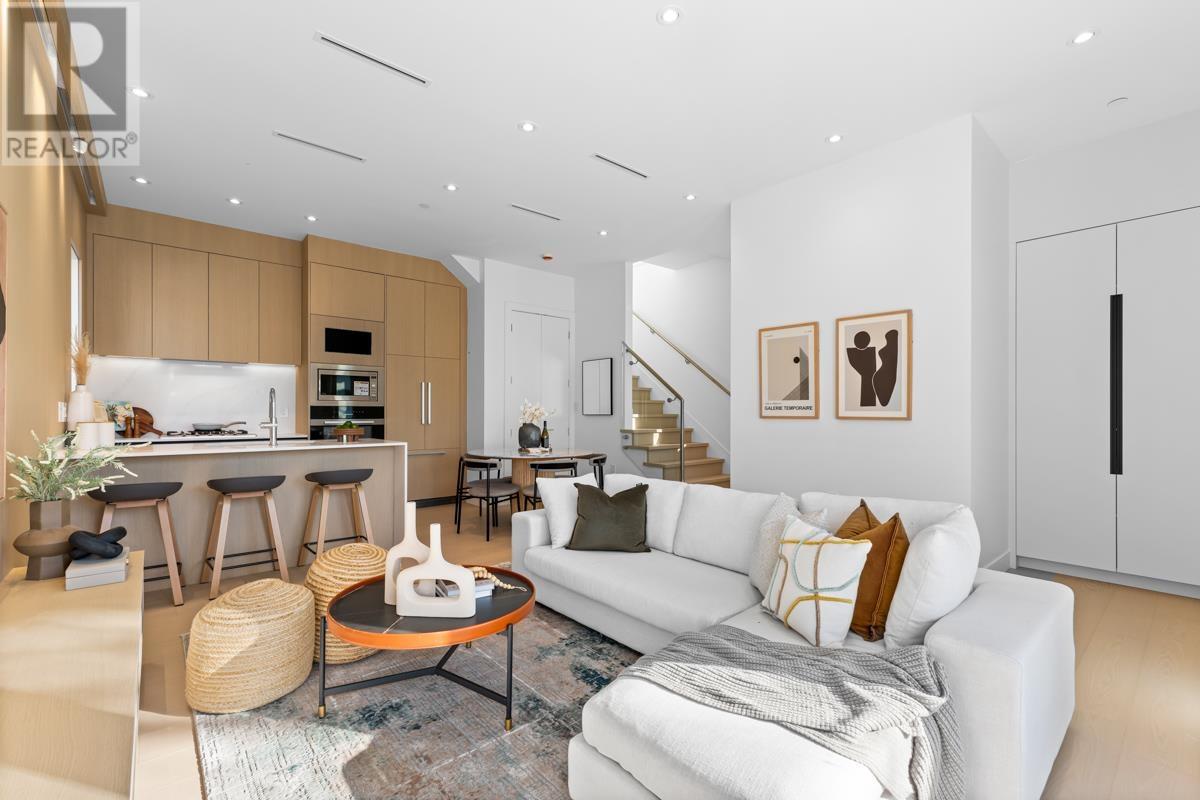 1 1315 W 64th Avenue, Vancouver, British Columbia  V6P 2M9 - Photo 1 - R3005247