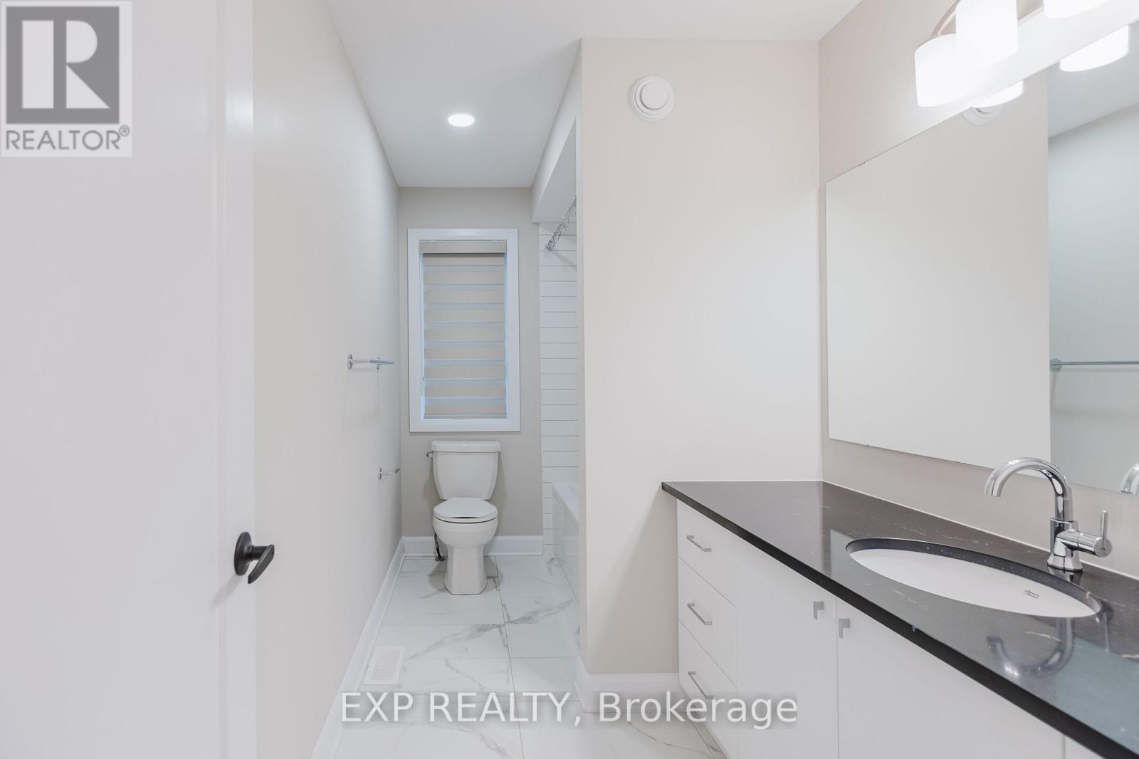 829 Sendero Way, Ottawa, Ontario  K2S 2W8 - Photo 39 - X12149081