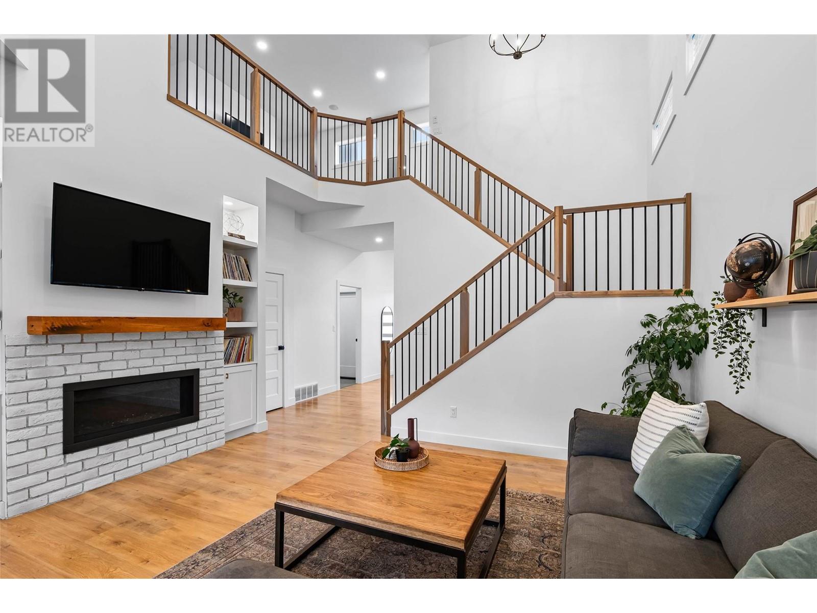 1371 KINROSS Place, Kamloops, BC V1S0B8
