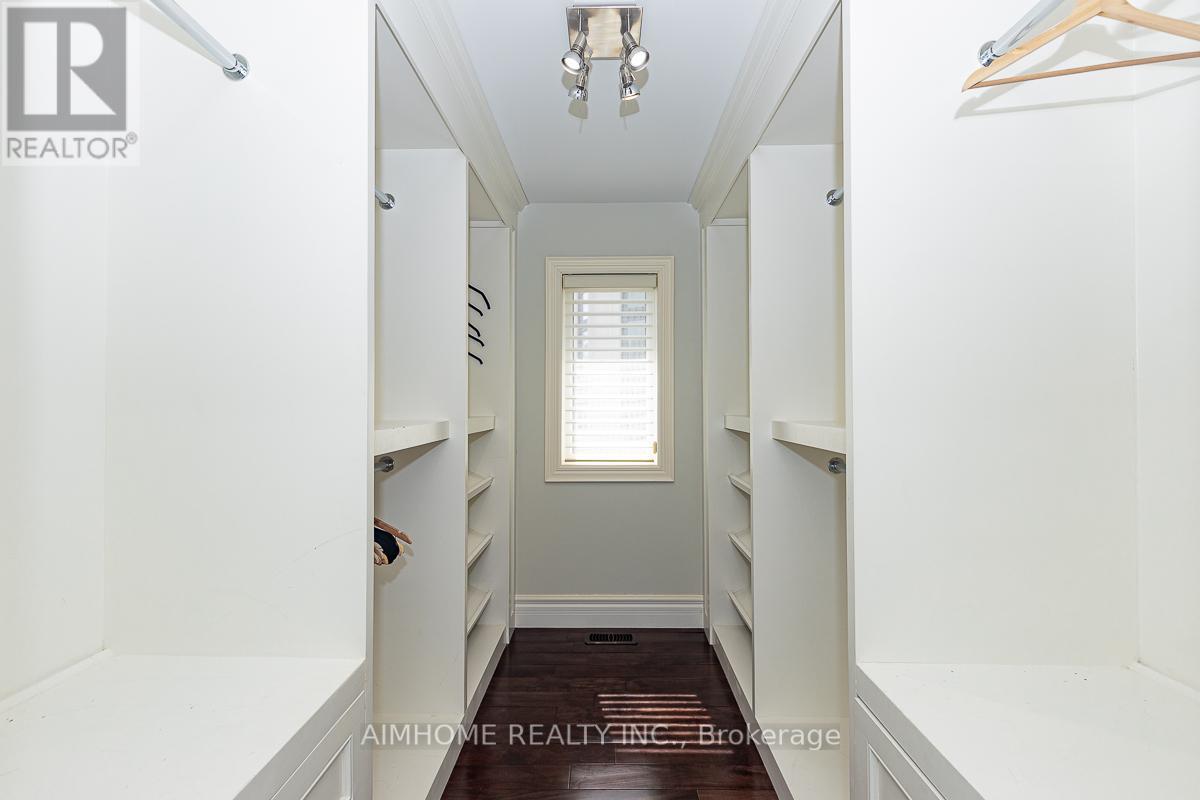 220 Weldrick Road W, Richmond Hill, Ontario  L4C 3V3 - Photo 33 - N12162526