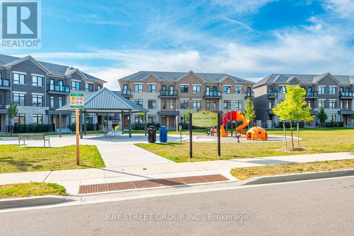 43 Gandhi Lane, Markham (Commerce Valley), Ontario  L3T 0G4 - Photo 37 - N12162561