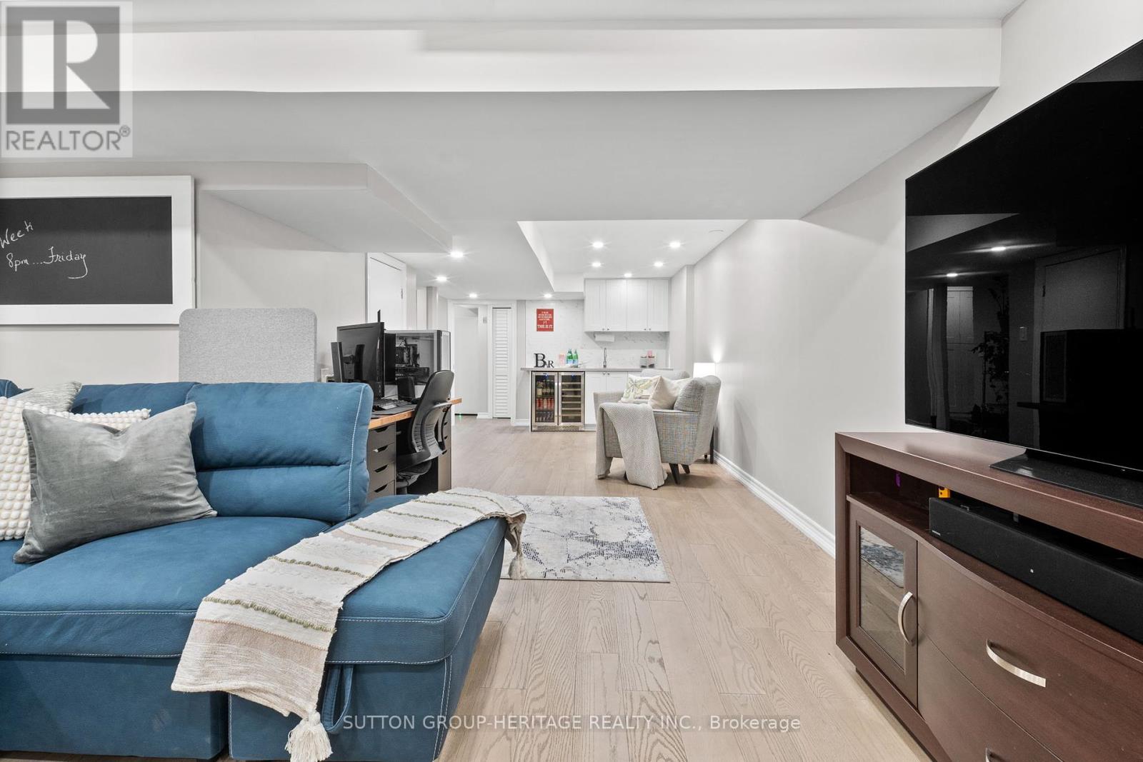 7 Donald Sim Avenue, Markham, Ontario  L6B 1B6 - Photo 25 - N12162566