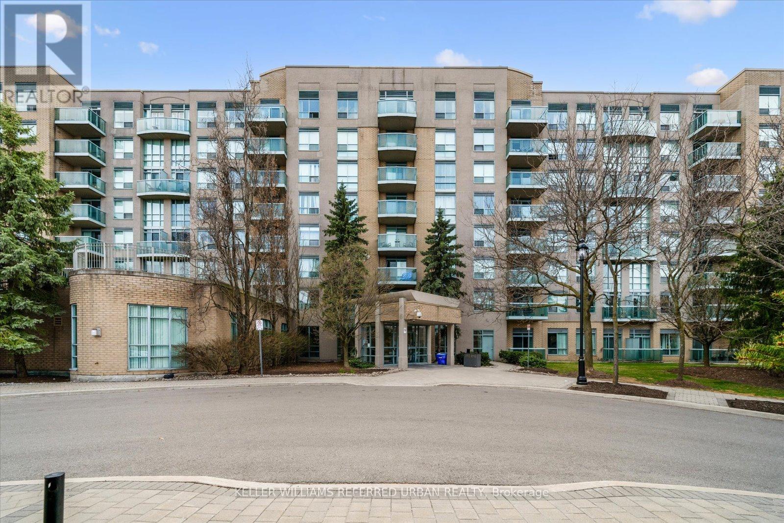 605 - 3 Ellesmere Street, Richmond Hill, Ontario  L4B 4N2 - Photo 2 - N12162637