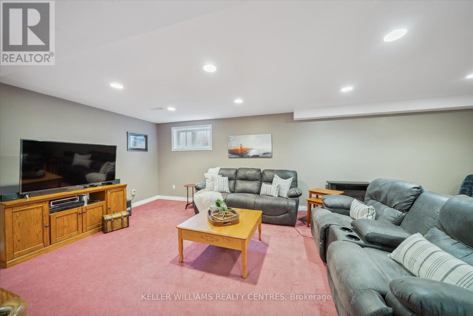 1076 Broughton Lane, Newmarket, Ontario  L3X 2L6 - Photo 30 - N12162667