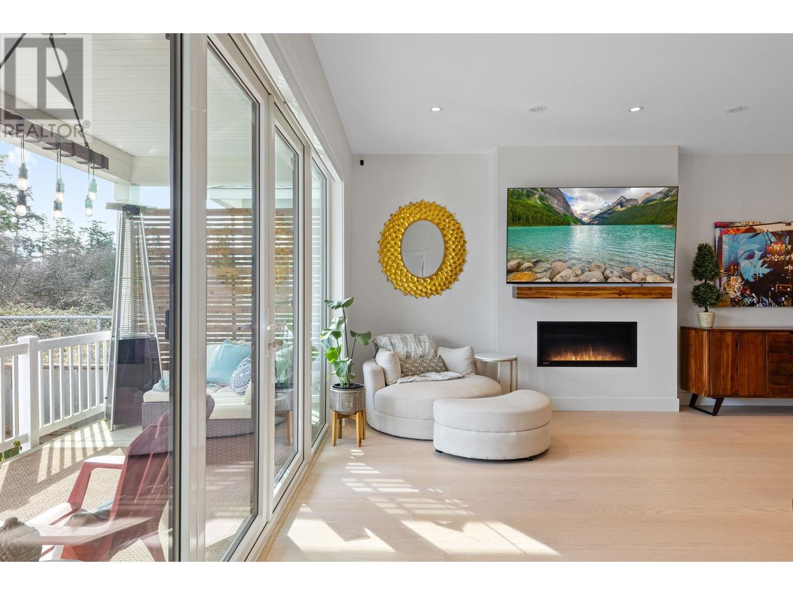 240 Parkside Street, Tsawwassen, British Columbia  V4L 0A9 - Photo 16 - R3005220
