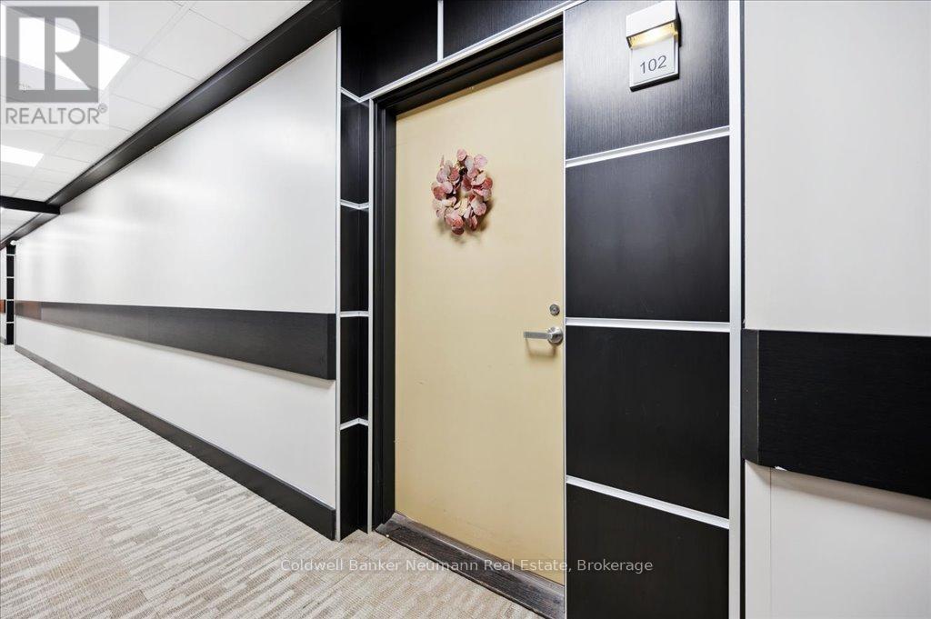 102 - 106 Bard Boulevard, Guelph, Ontario  N1L 0L8 - Photo 45 - X12162729
