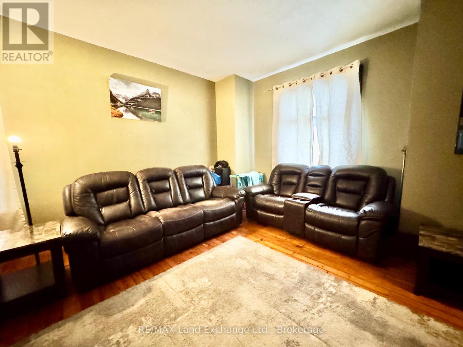 79 Albert Street S, Saugeen Shores, Ontario  N0H 2L0 - Photo 8 - X12162742