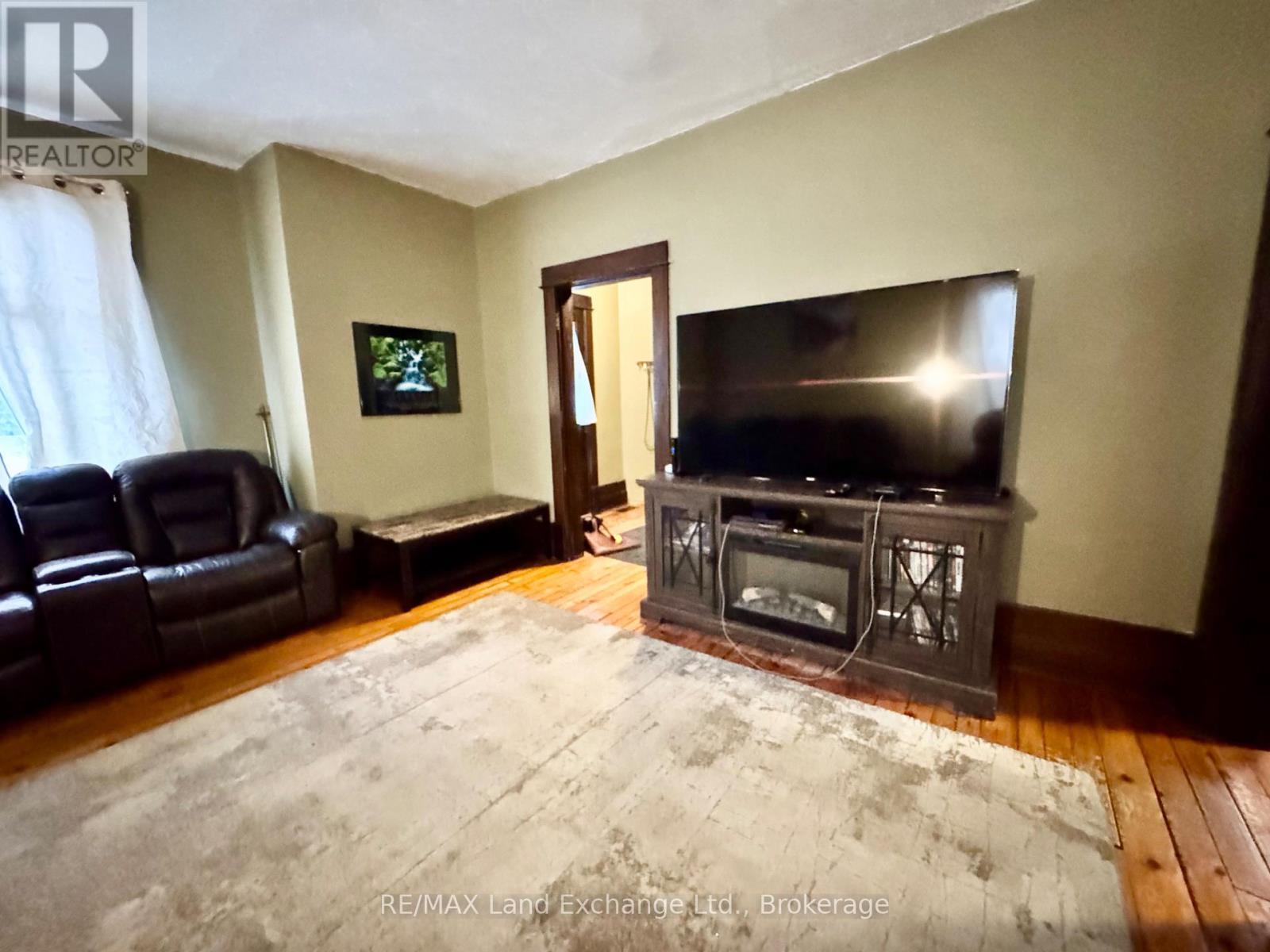 79 Albert Street S, Saugeen Shores, Ontario  N0H 2L0 - Photo 9 - X12162742