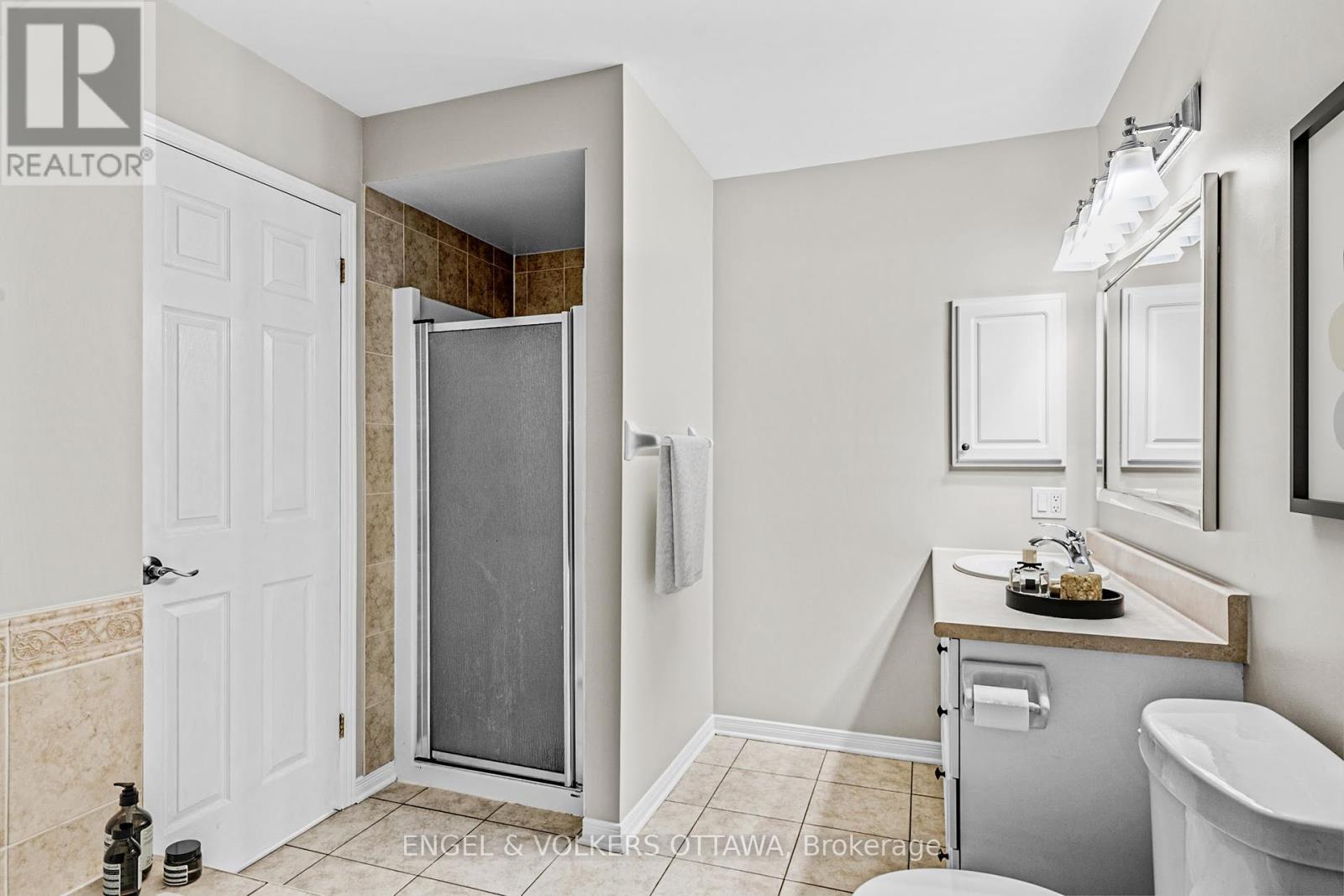 260 - 90 Edenvale Drive, Ottawa, Ontario  K2K 3N8 - Photo 16 - X12162773