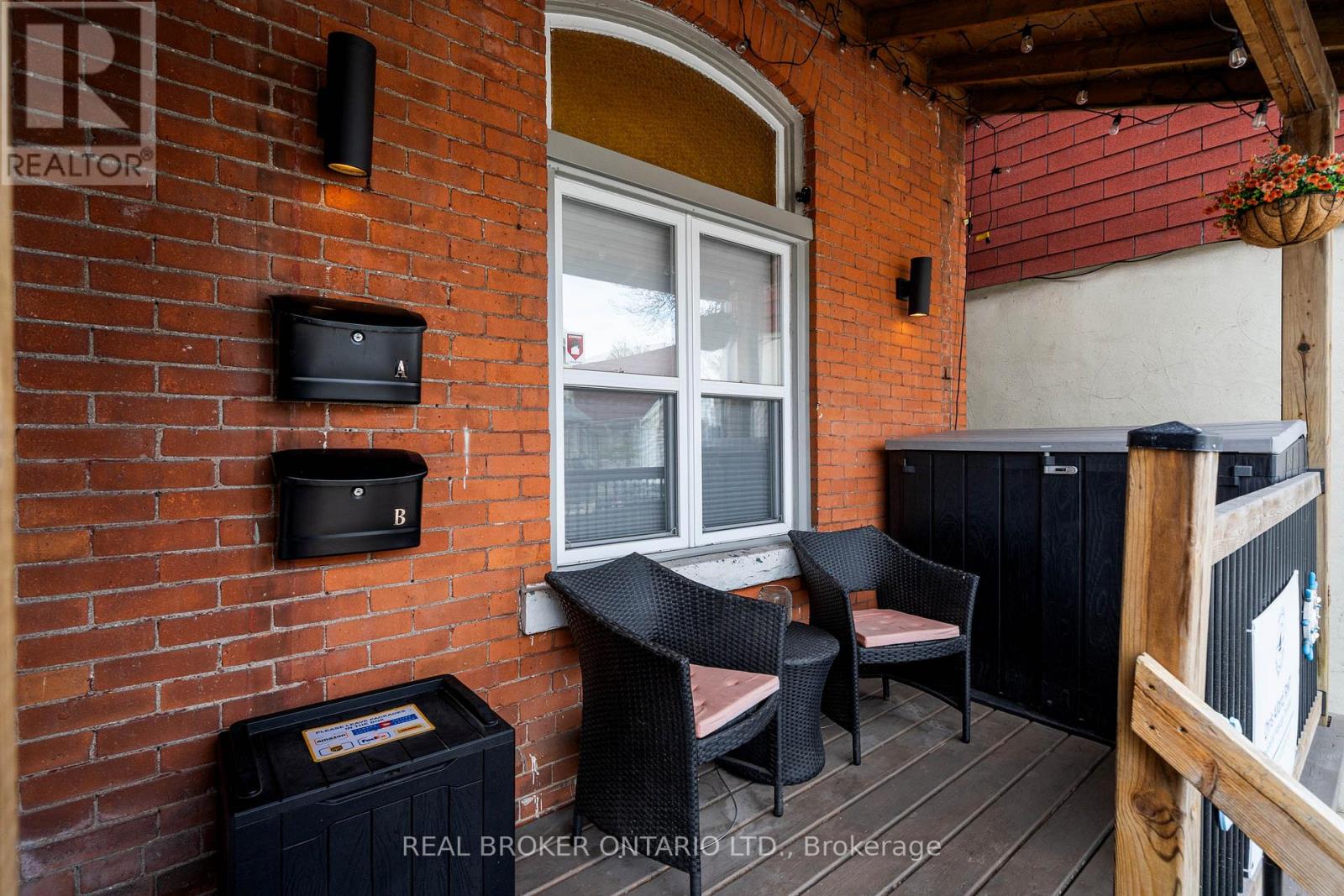 550 James Street N, Hamilton, Ontario  L8L 1J5 - Photo 4 - X12160624