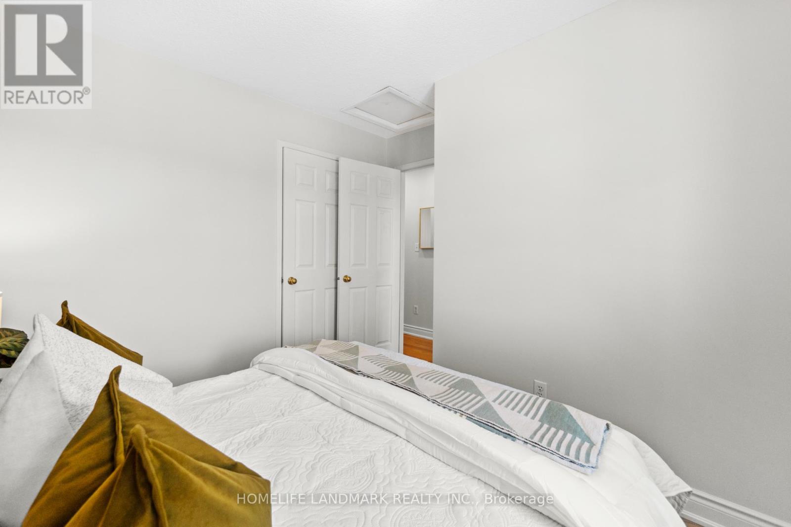 1034 Blueheron Boulevard, Mississauga (East Credit), Ontario  L5V 2E1 - Photo 30 - W12160931