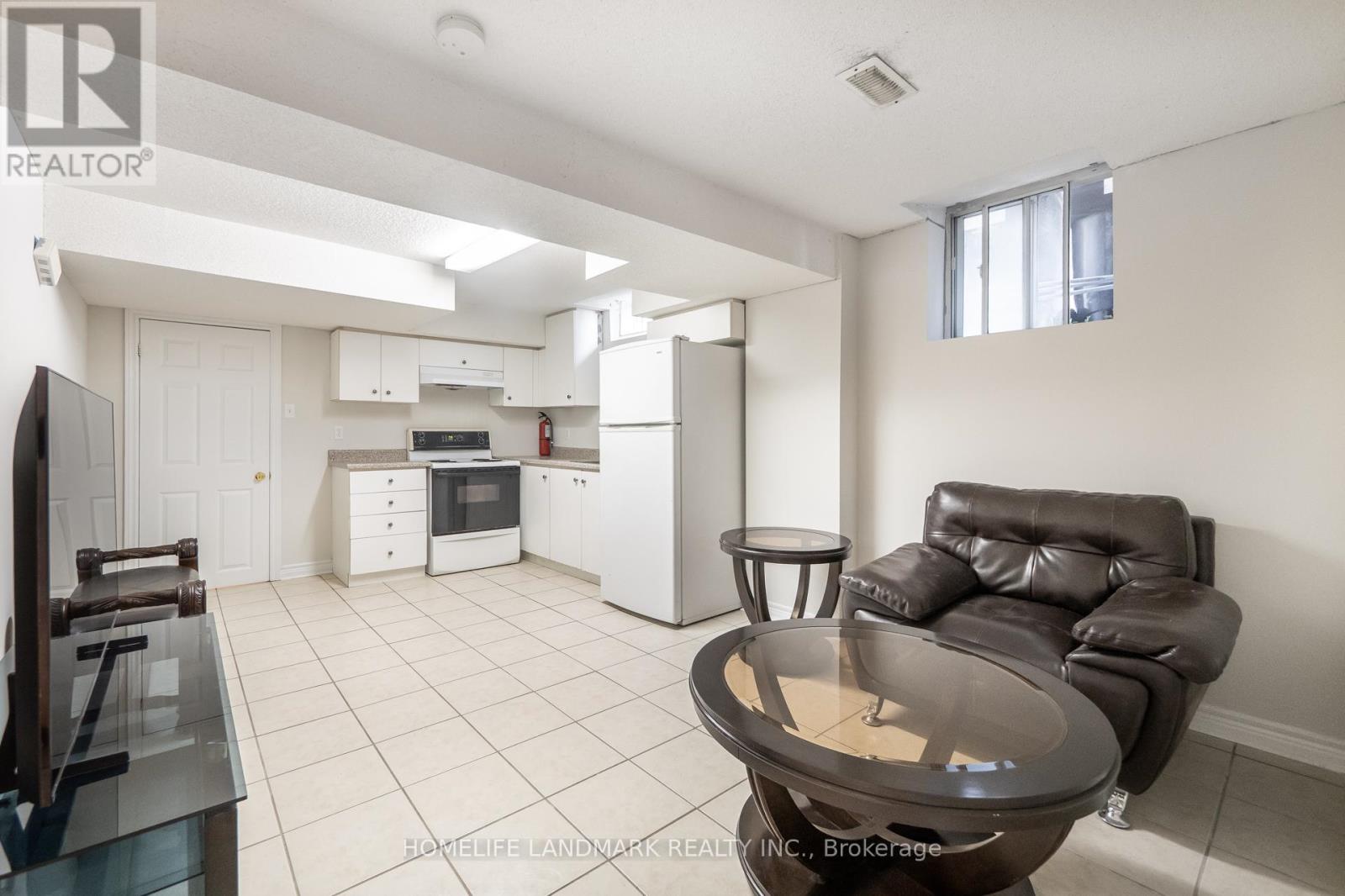 1034 Blueheron Boulevard, Mississauga (East Credit), Ontario  L5V 2E1 - Photo 44 - W12160931