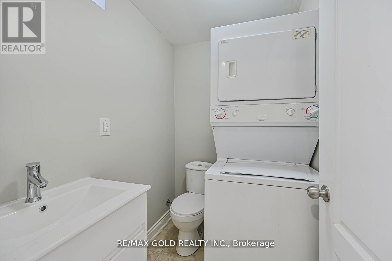 7 Yellow Avens Boulevard, Brampton (Sandringham-Wellington), Ontario  L6R 0K5 - Photo 43 - W12162469