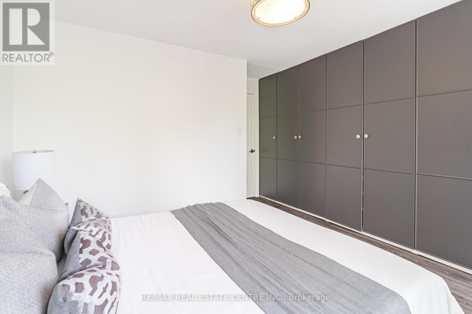 49 Osler Street, Toronto, Ontario  M6P 4A1 - Photo 21 - W12162470