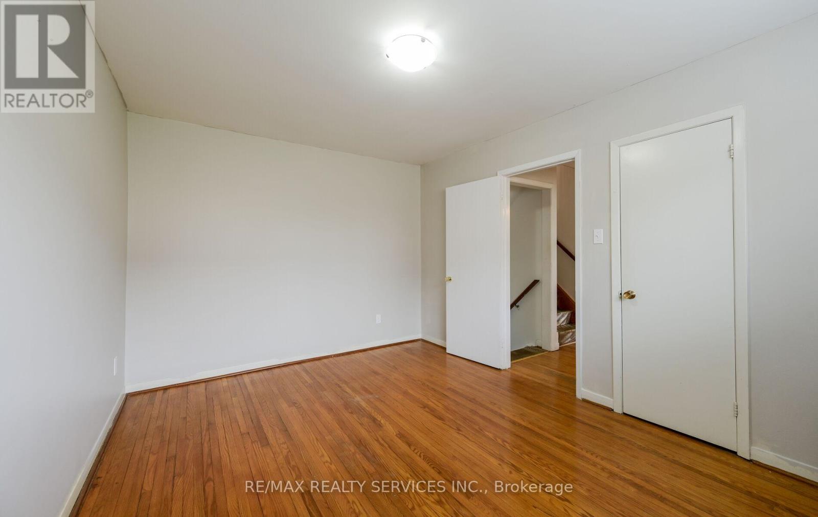 140 Clarence Street, Brampton, Ontario  L6W 1S9 - Photo 19 - W12162479