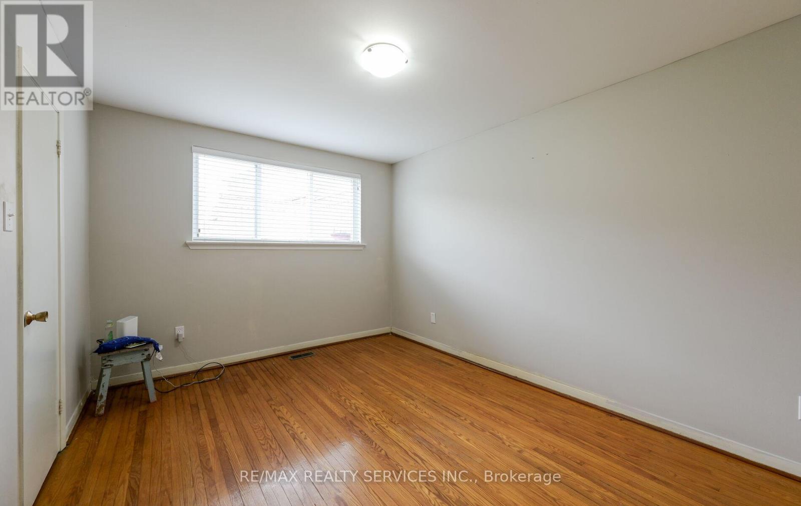 140 Clarence Street, Brampton, Ontario  L6W 1S9 - Photo 20 - W12162479