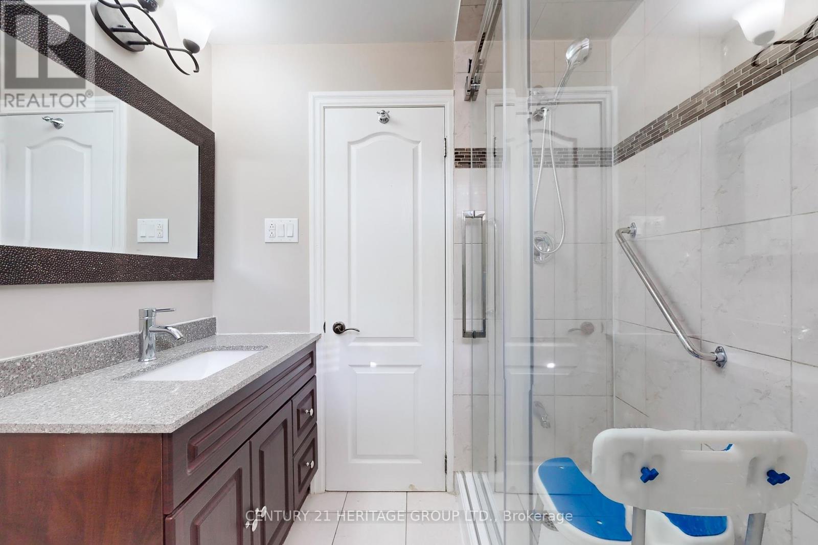 16 Marblehead Road, Toronto, Ontario  M9R 3B6 - Photo 42 - W12162489