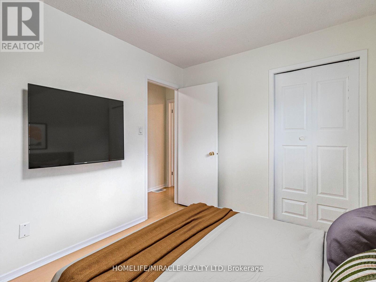 2868 Windjammer Road, Mississauga, Ontario  L5L 1T7 - Photo 23 - W12162513