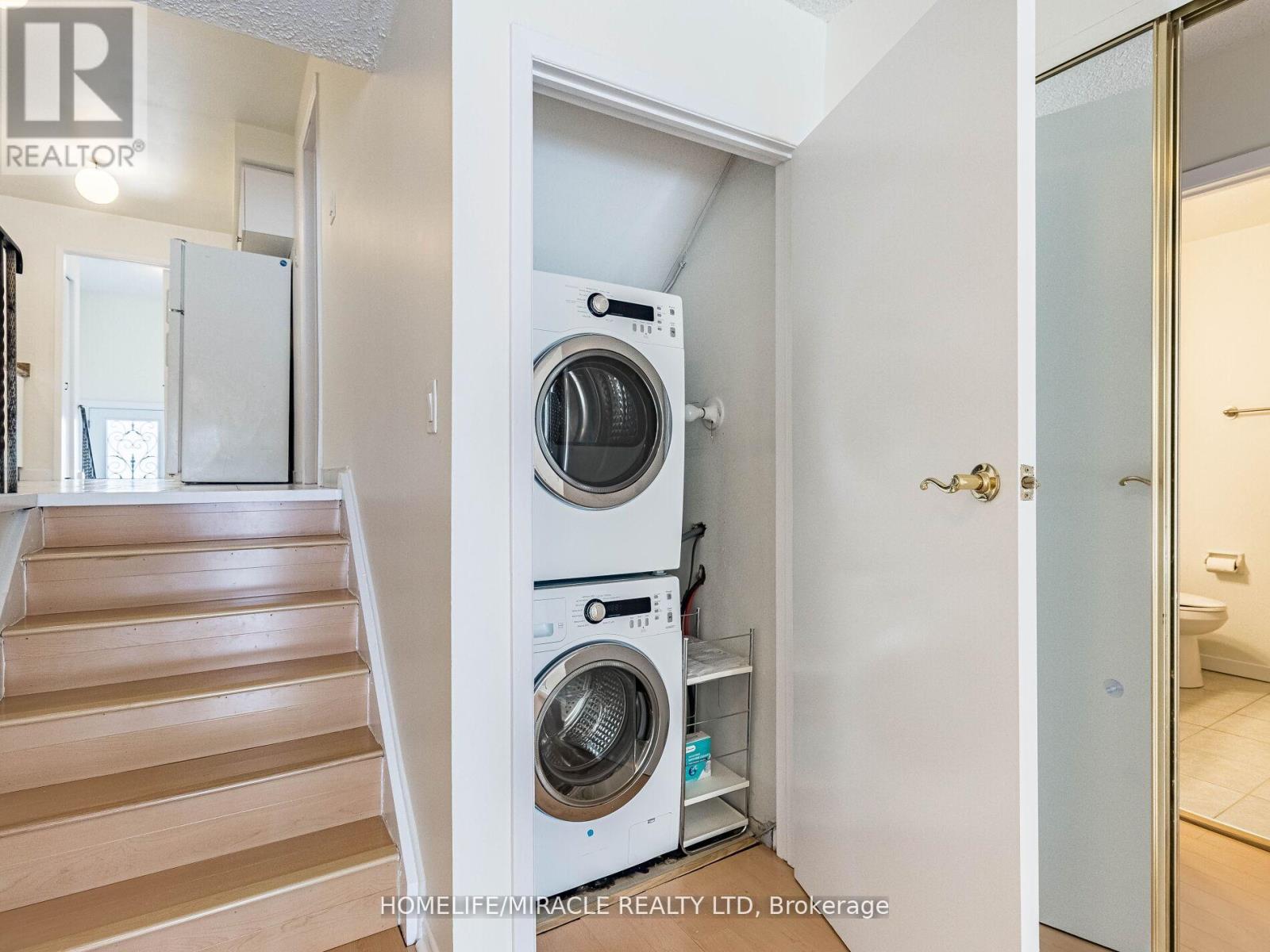 2868 Windjammer Road, Mississauga, Ontario  L5L 1T7 - Photo 31 - W12162513