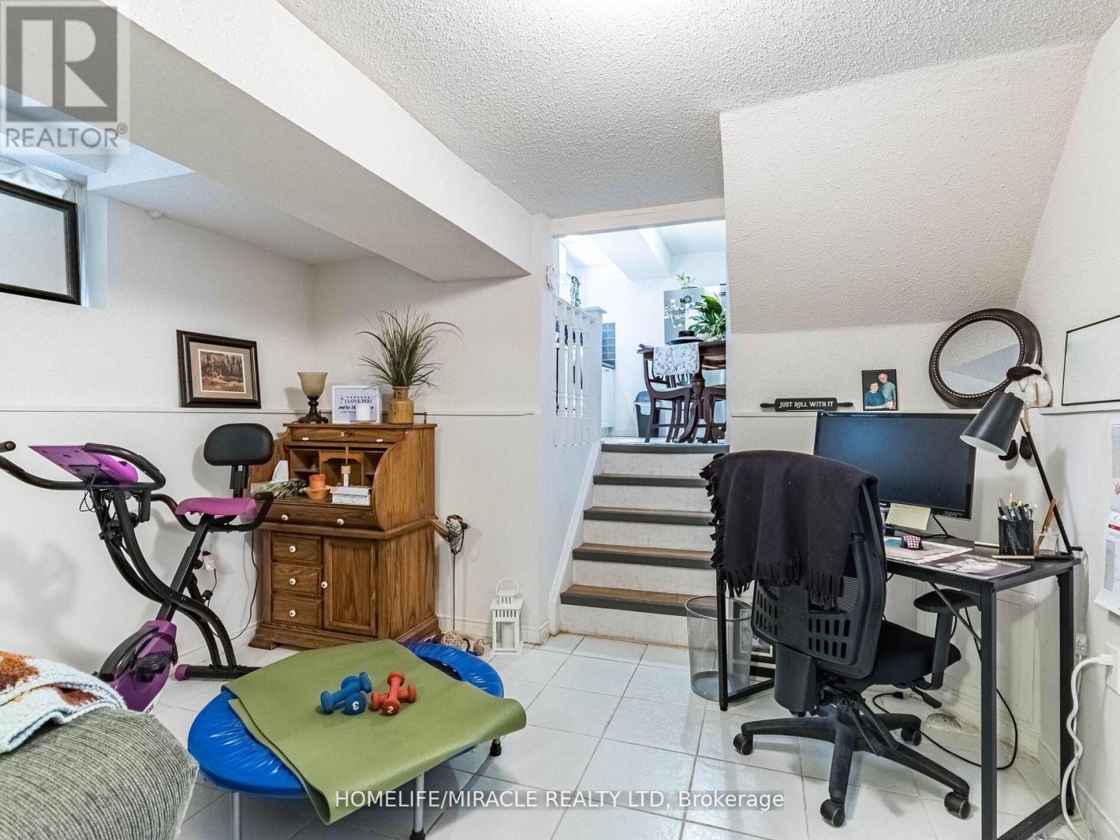 2868 Windjammer Road, Mississauga, Ontario  L5L 1T7 - Photo 44 - W12162513