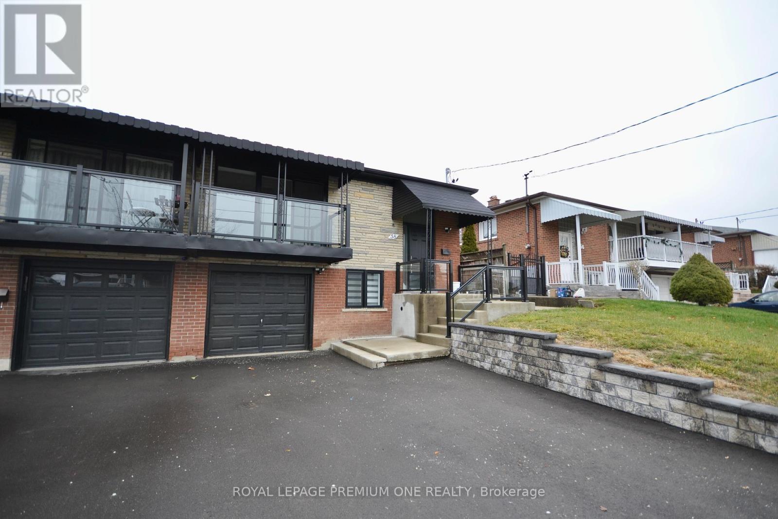 LOWER - 58 DOVEHOUSE AVENUE, Toronto, Ontario