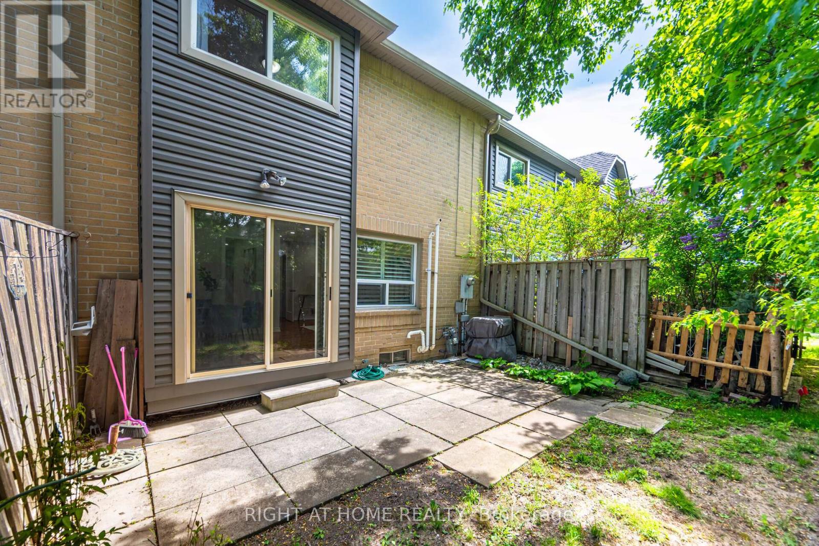 98 - 3600 Colonial Drive, Mississauga, Ontario  L5L 5P5 - Photo 44 - W12162551