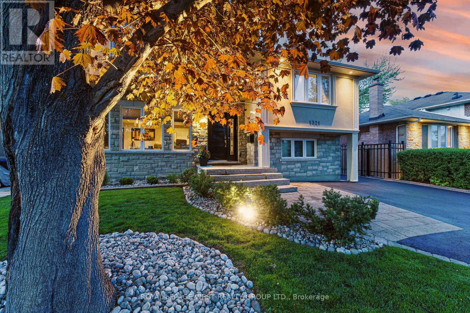 1321 Canford Crescent, Mississauga, Ontario  L5J 3M9 - Photo 46 - W12162562