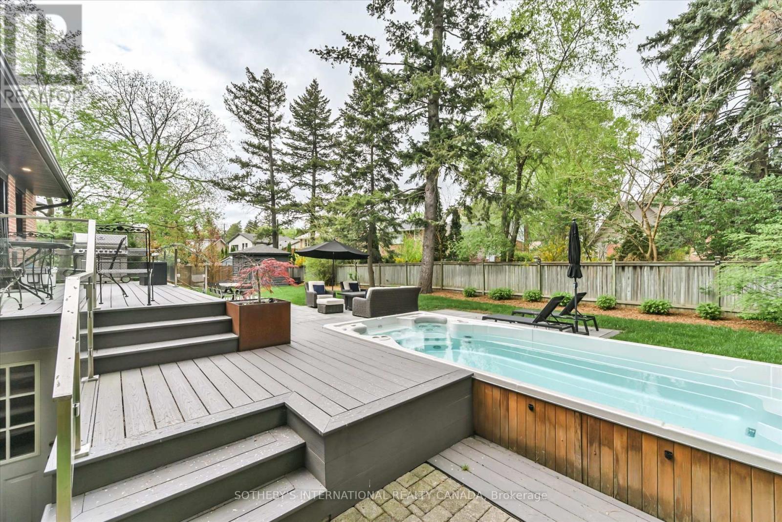 45 Bromley Crescent, Toronto, Ontario  M9A 3X1 - Photo 29 - W12162564