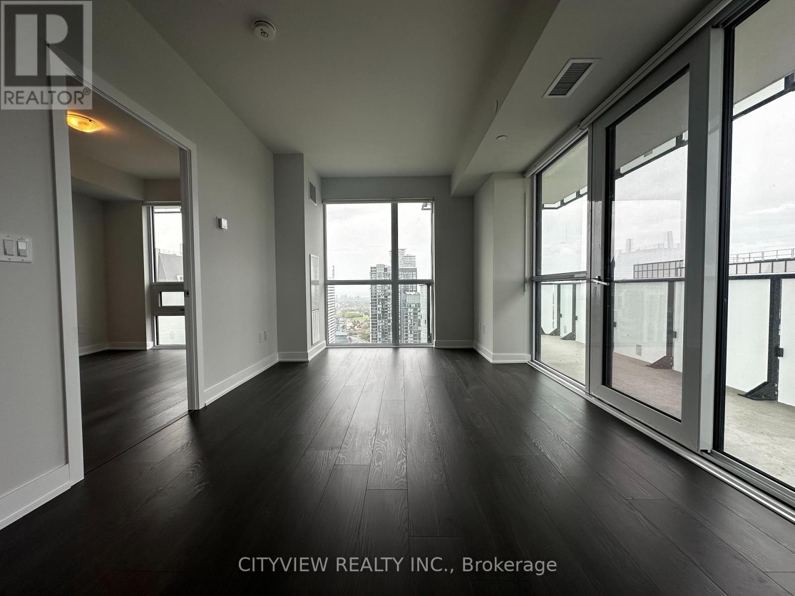 4006 - 430 Square One Drive, Mississauga, Ontario  L5B 0L6 - Photo 5 - W12162594