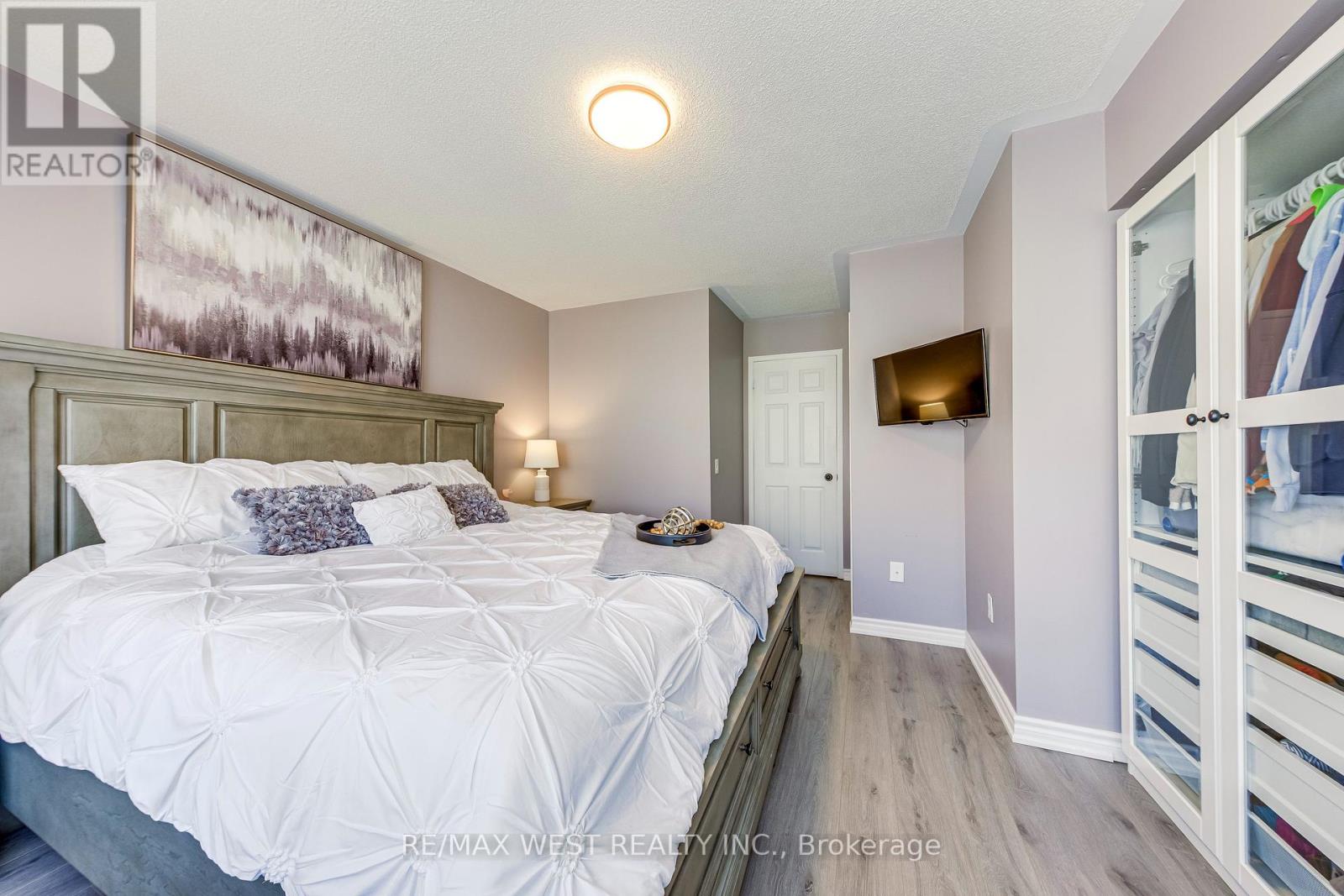 122 - 50 Strathaven Drive, Mississauga, Ontario  L5R 4E7 - Photo 17 - W12162623