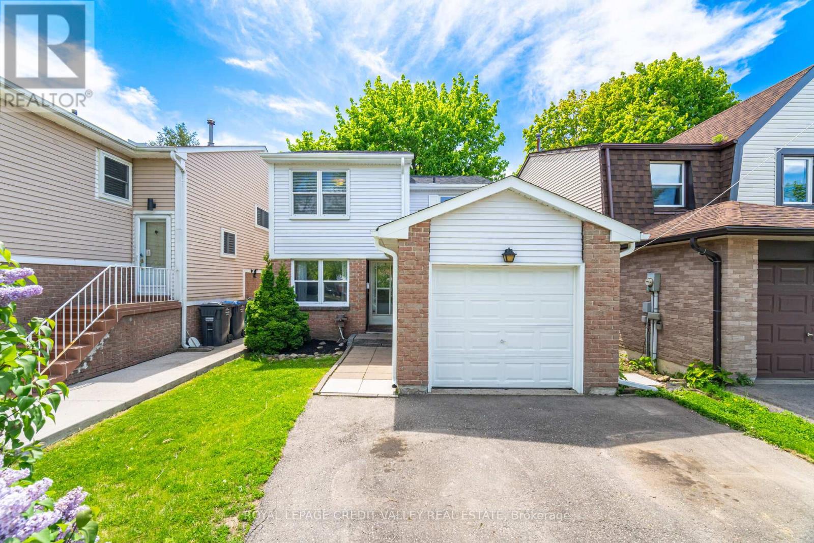 Property at 76 MAJESTIC CRESCENT image 1