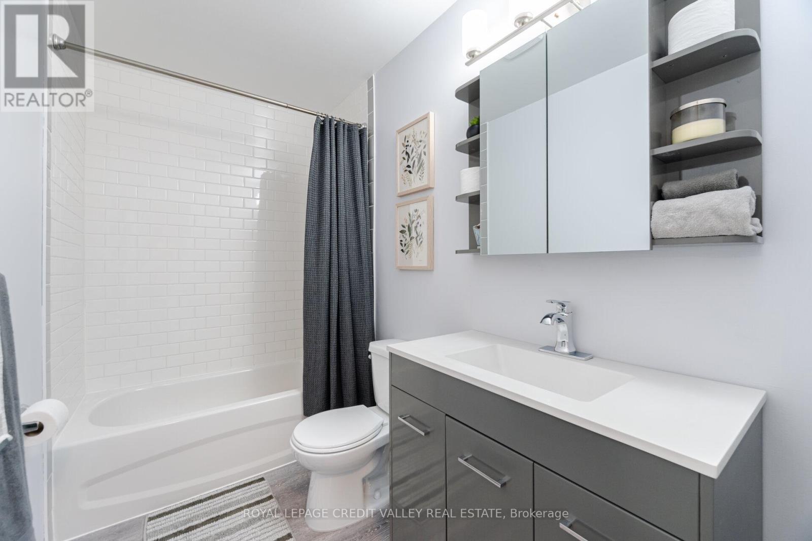 76 Majestic Crescent, Brampton, Ontario  L6S 3N2 - Photo 32 - W12162646