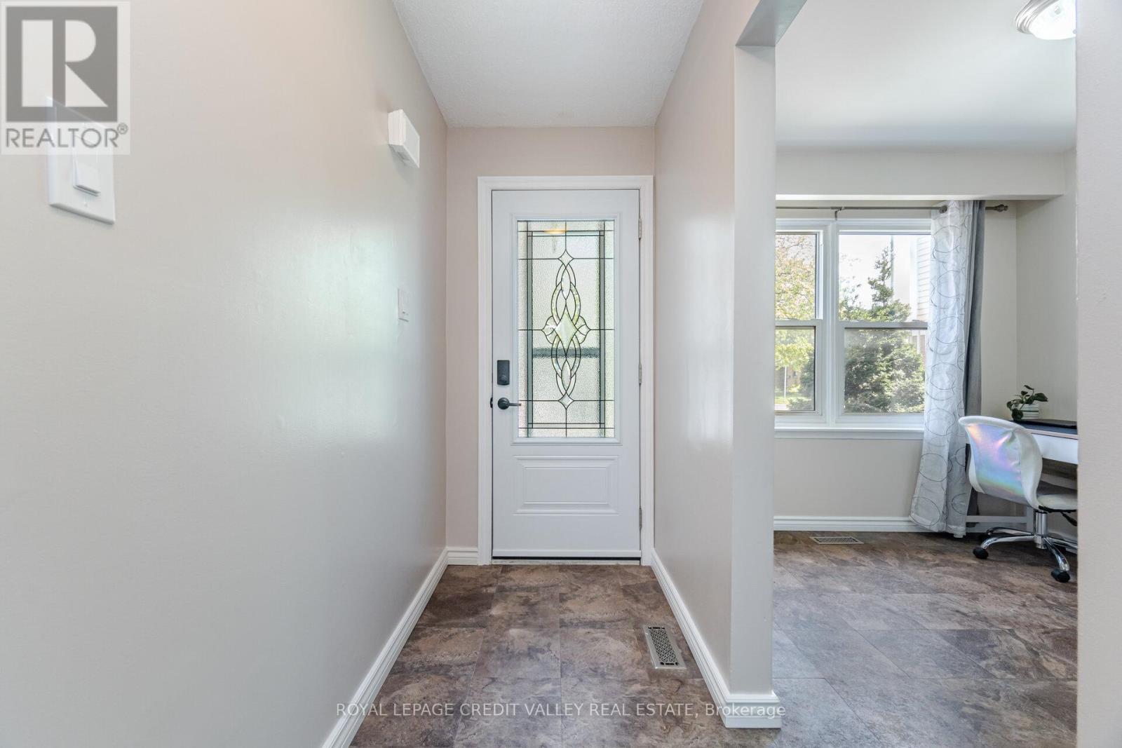 Property at 76 MAJESTIC CRESCENT image 5