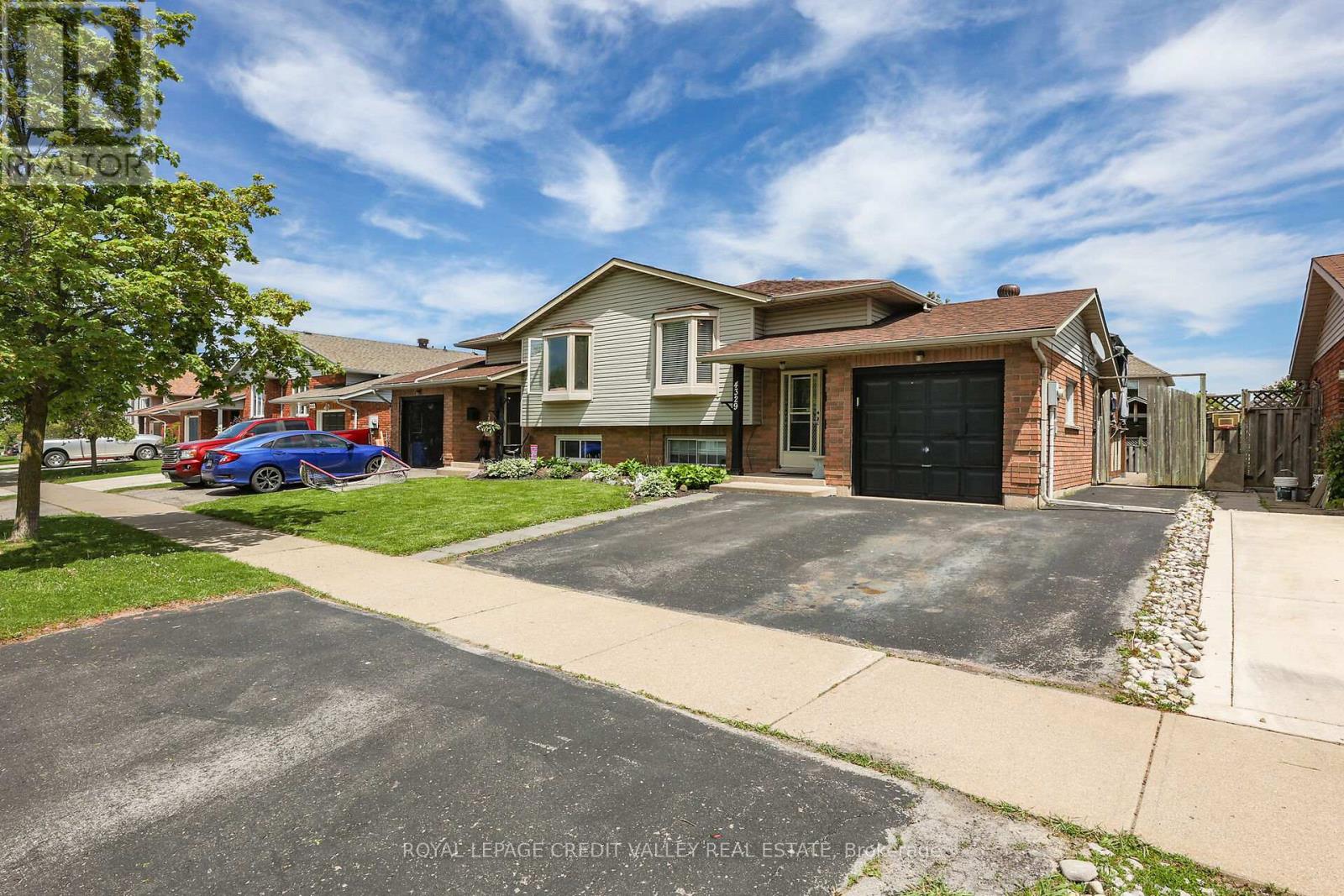 4329 Concord Avenue, Lincoln, Ontario  L0R 1B6 - Photo 3 - X12162535