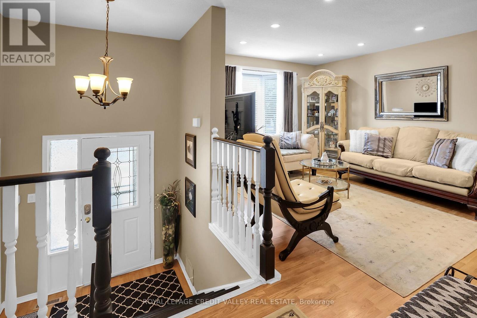 4329 Concord Avenue, Lincoln, Ontario  L0R 1B6 - Photo 6 - X12162535