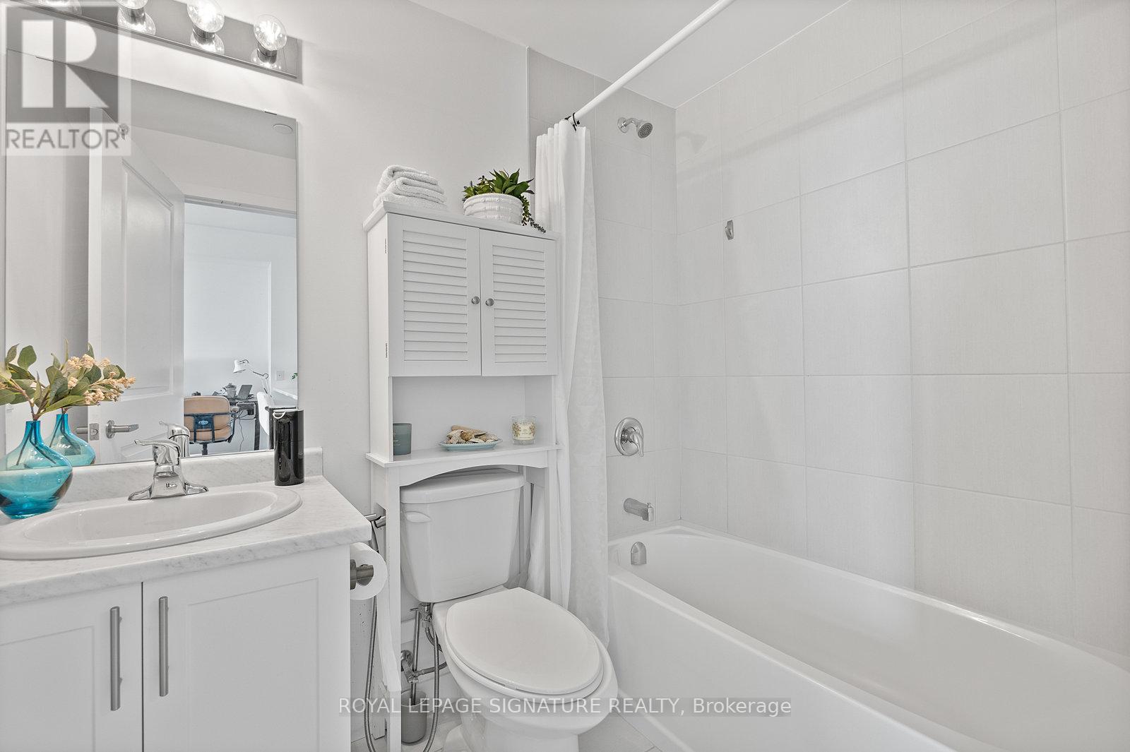 804 - 450 Dundas Street E, Hamilton, Ontario  L8B 1Z2 - Photo 8 - X12162547