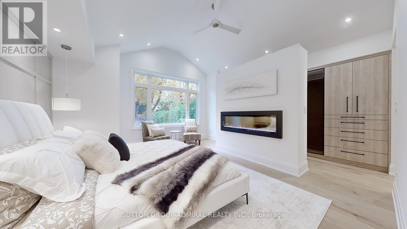 5 Cranleigh Court, Toronto, Ontario  M9A 3Y2 - Photo 19 - W12069066