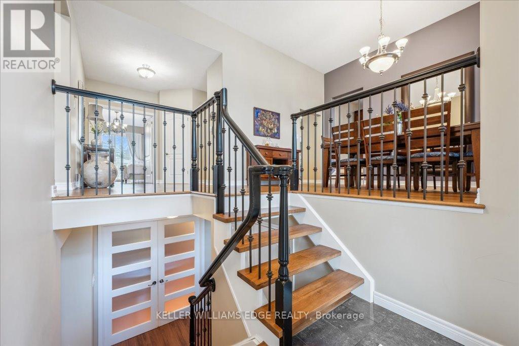 Property at 1 FRANKS LANE image 5