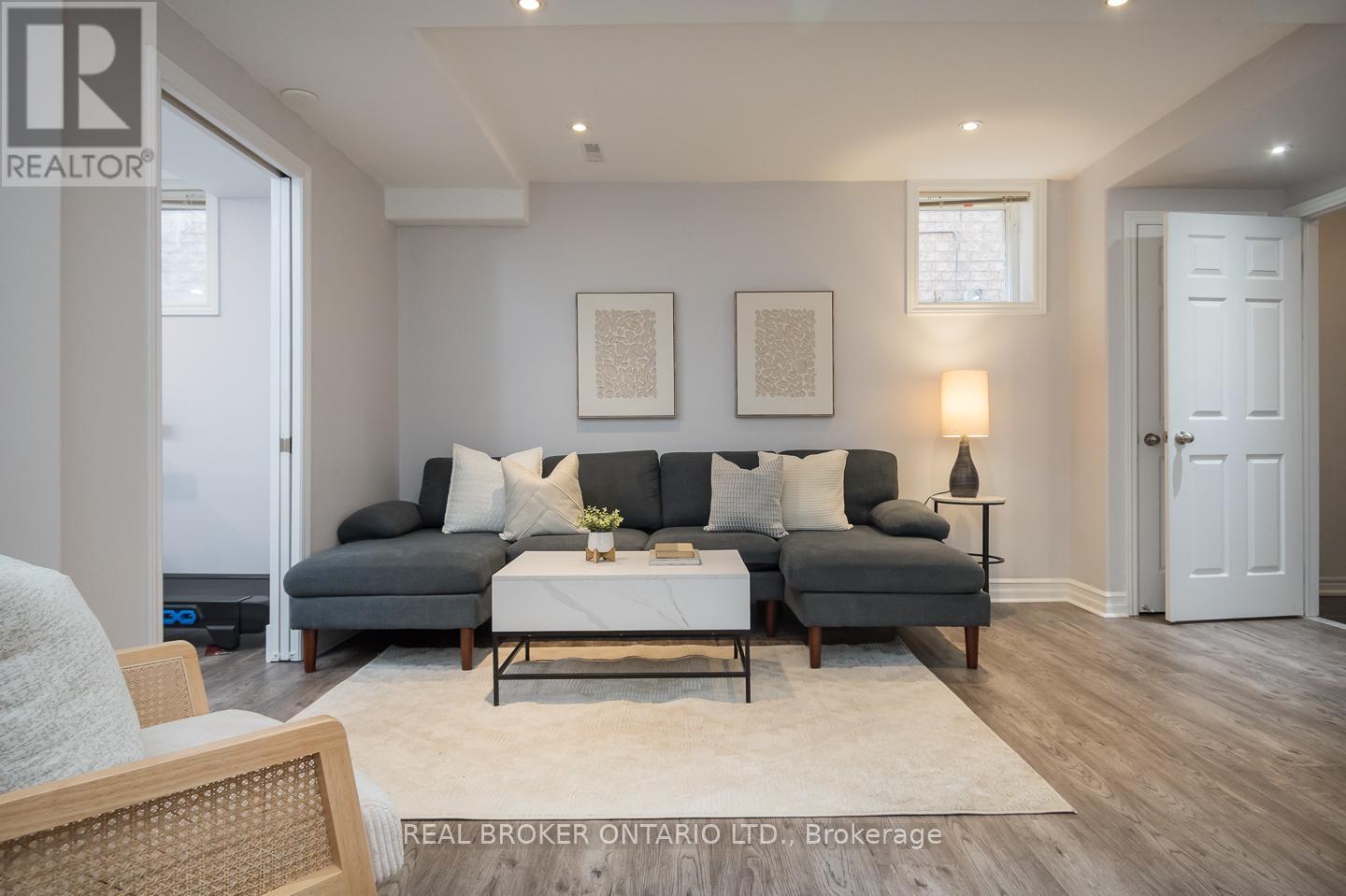 446 Black Drive, Milton, Ontario  L9T 6S1 - Photo 41 - W12159352