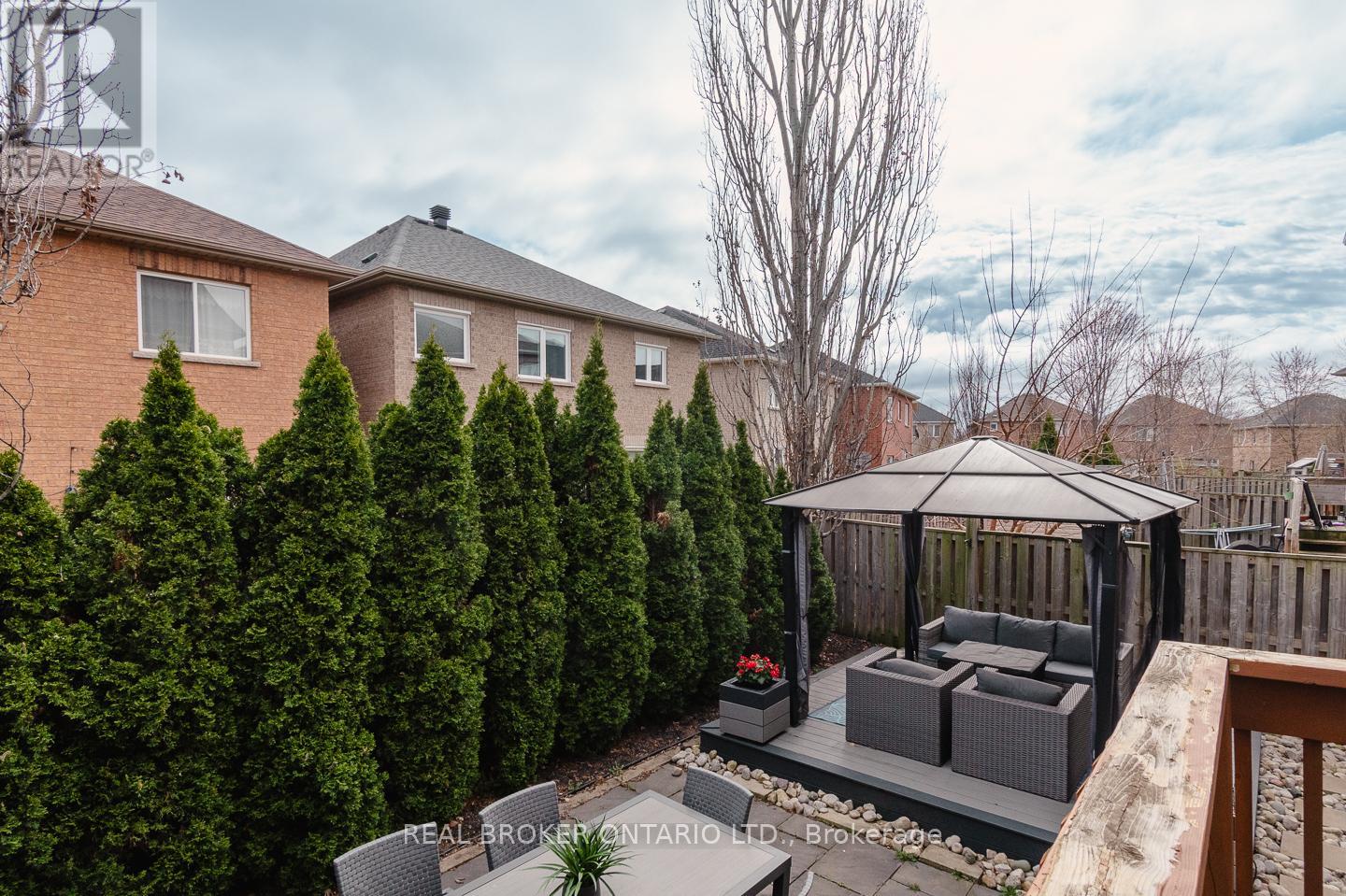 446 Black Drive, Milton, Ontario  L9T 6S1 - Photo 45 - W12159352