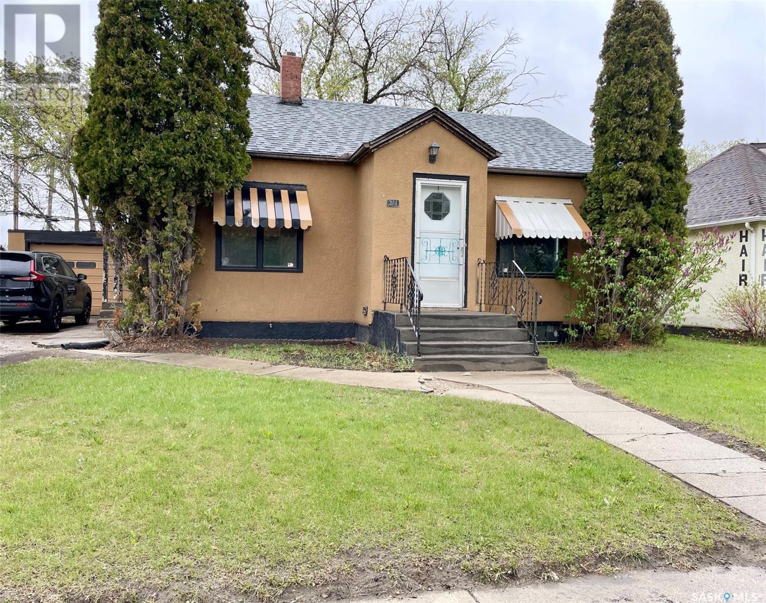 211 Broadway Street W, Yorkton, Saskatchewan  S3N 0M9 - Photo 2 - SK006591