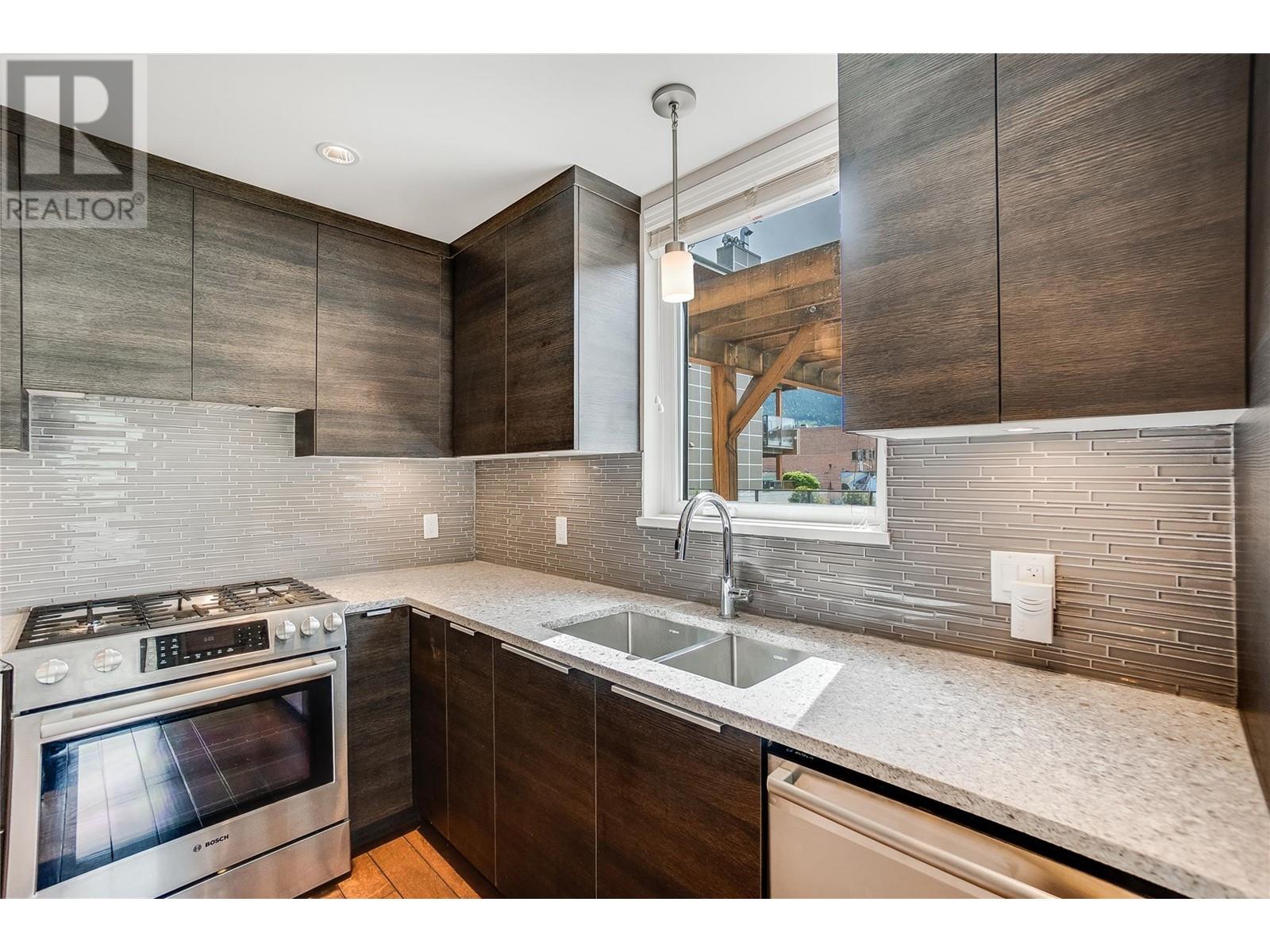 710 Vernon Street Unit# 217, Nelson, BC V1L4G2